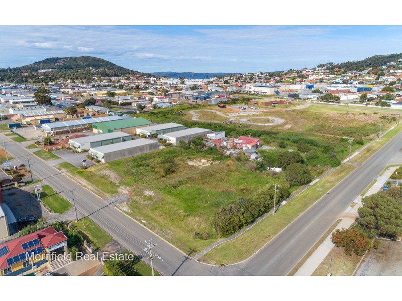 Corner Barker Road & Graham Street, Centennial Park WA 6330