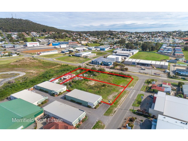 Corner Barker Road & Graham Street, Centennial Park WA 6330