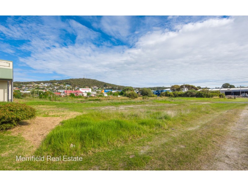 Corner Barker Road & Graham Street, Centennial Park WA 6330