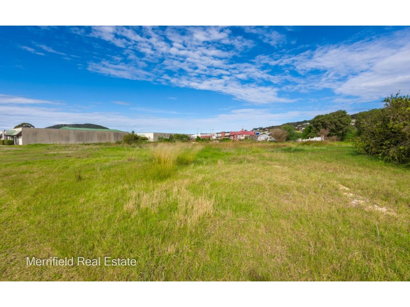 Corner Barker Road & Graham Street, Centennial Park WA 6330