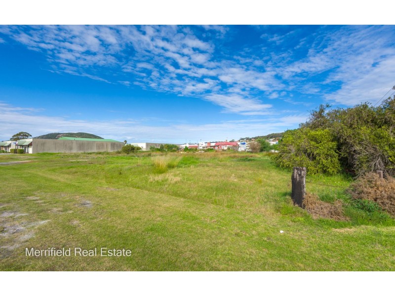 Corner Barker Road & Graham Street, Centennial Park WA 6330