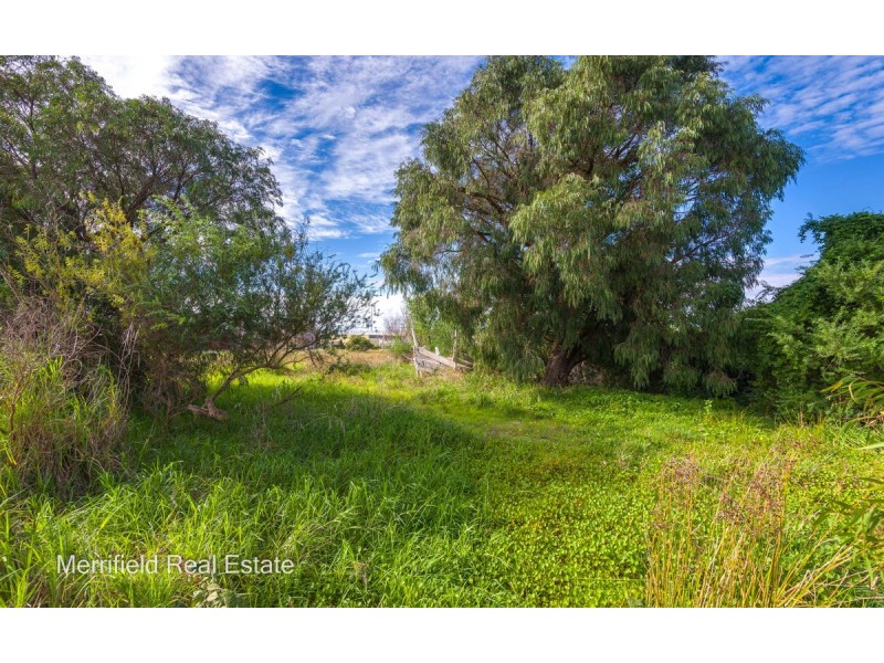 Corner Barker Road & Graham Street, Centennial Park WA 6330