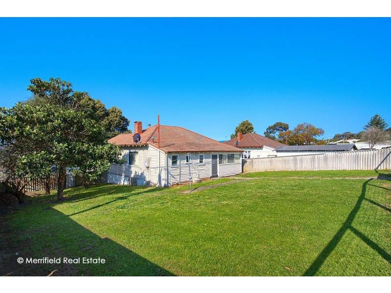 231 Albany Highway, Mount Melville WA 6330