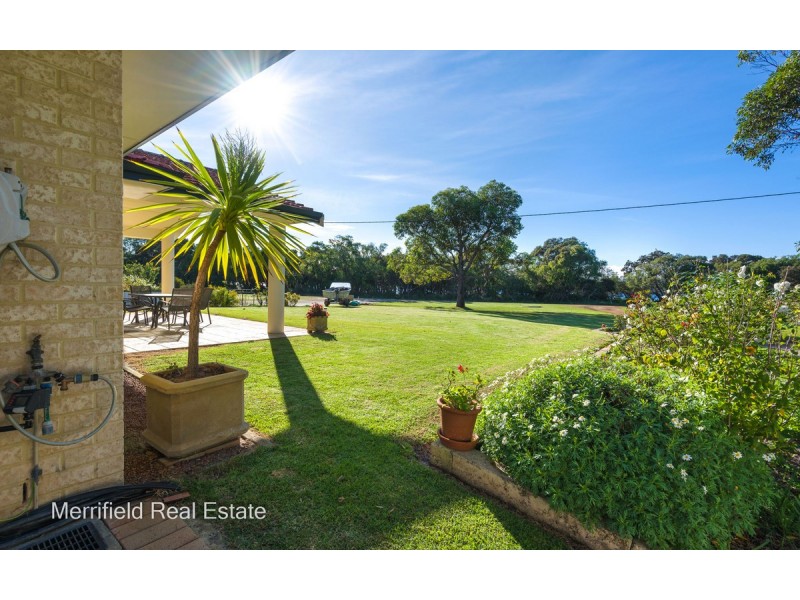 45 The Esplanade, Lower King WA 6330