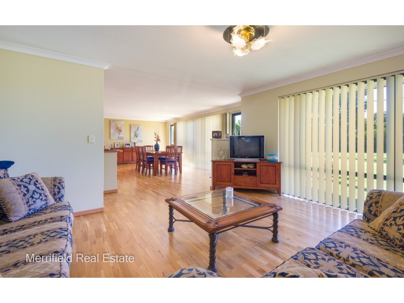 45 The Esplanade, Lower King WA 6330