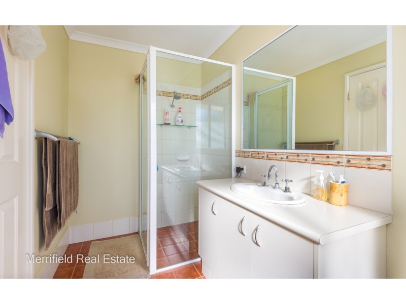 45 The Esplanade, Lower King WA 6330