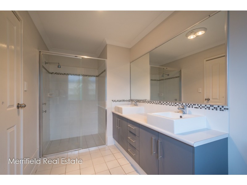 8 Grevillea Way, Yakamia WA 6330