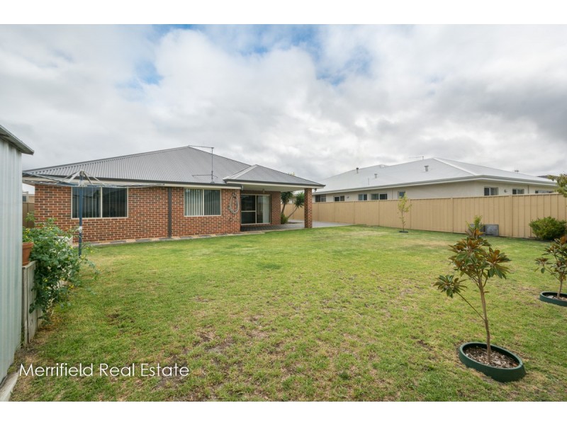 8 Grevillea Way, Yakamia WA 6330