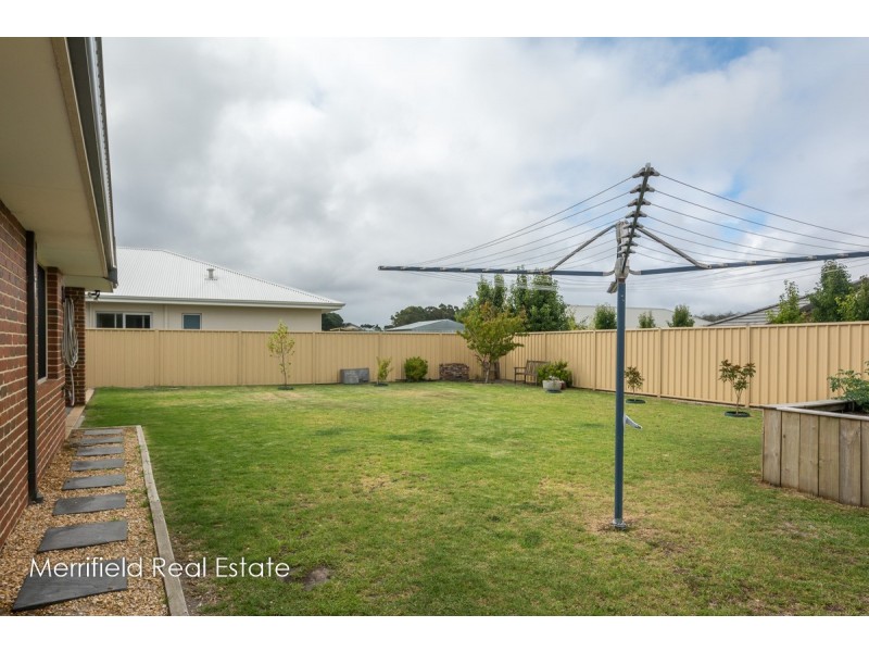 8 Grevillea Way, Yakamia WA 6330