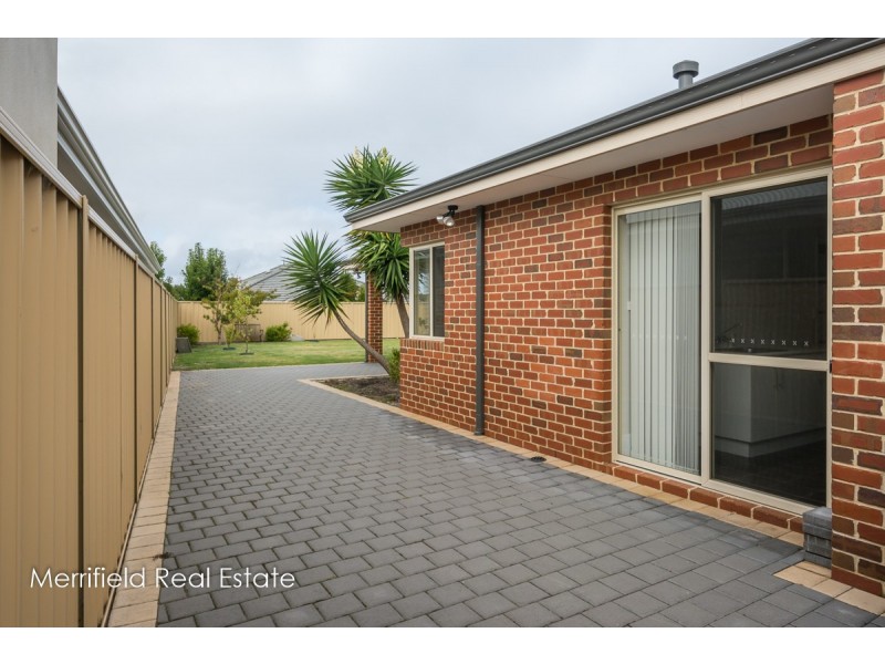 8 Grevillea Way, Yakamia WA 6330