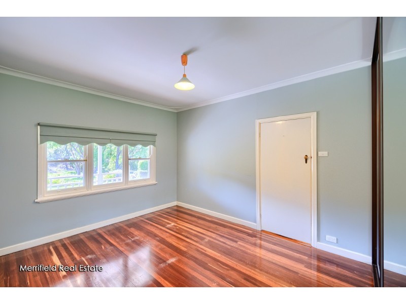 10 Ashwell Street, Mount Melville WA 6330