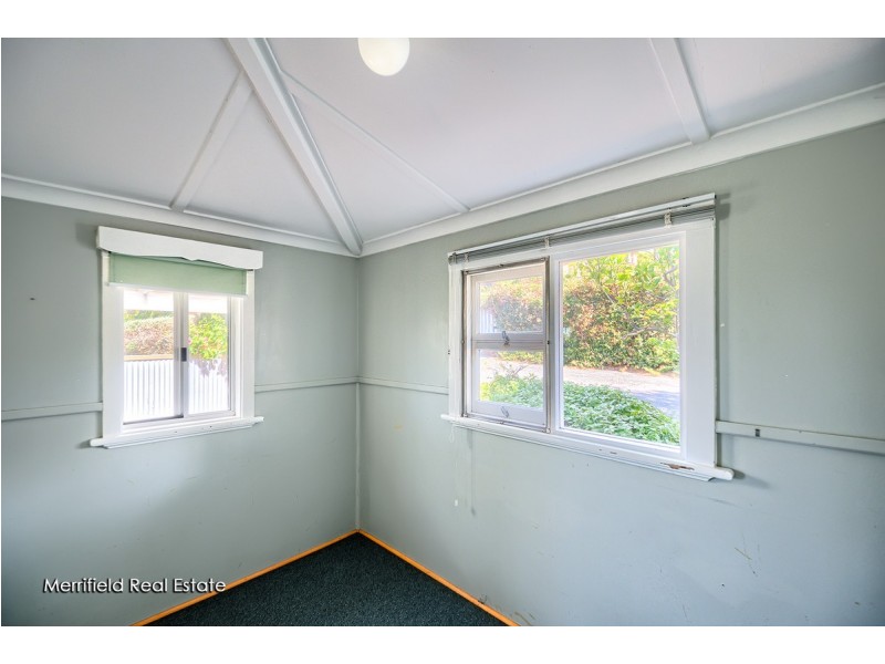 10 Ashwell Street, Mount Melville WA 6330