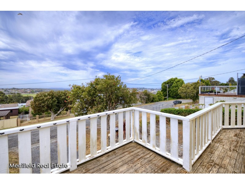 7 Bourke Street, Mount Melville WA 6330