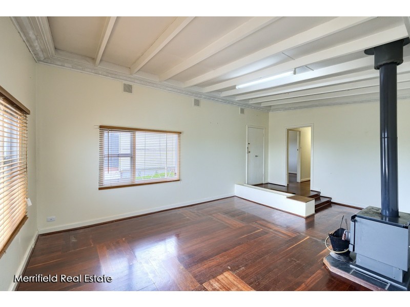 7 Bourke Street, Mount Melville WA 6330