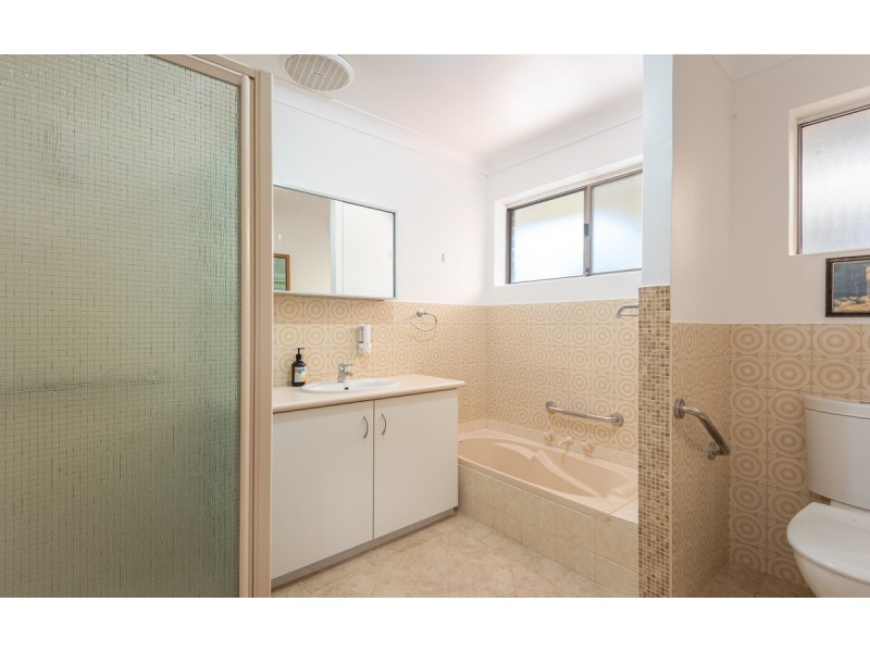 39 Allwood Parade, Bayonet Head WA 6330