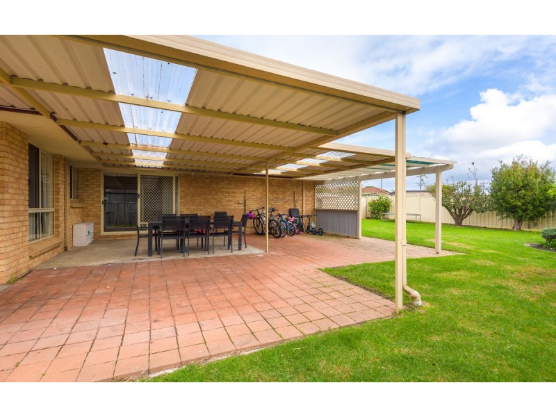 7 Susan Court, Yakamia WA 6330
