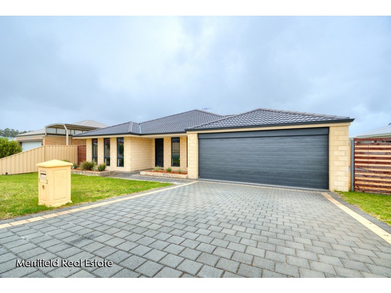 12 Grevillea Way, Yakamia WA 6330