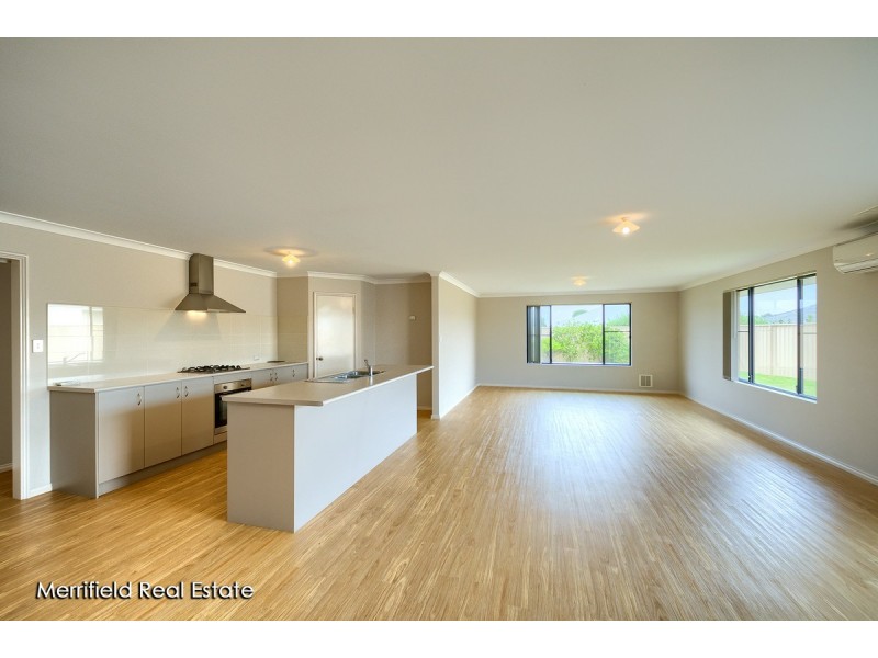 12 Grevillea Way, Yakamia WA 6330