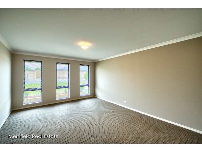 12 Grevillea Way, Yakamia WA 6330