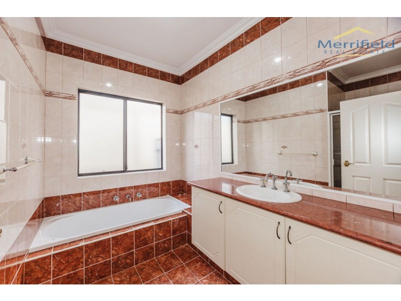 13 Stokes Terrace, Spencer Park WA 6330