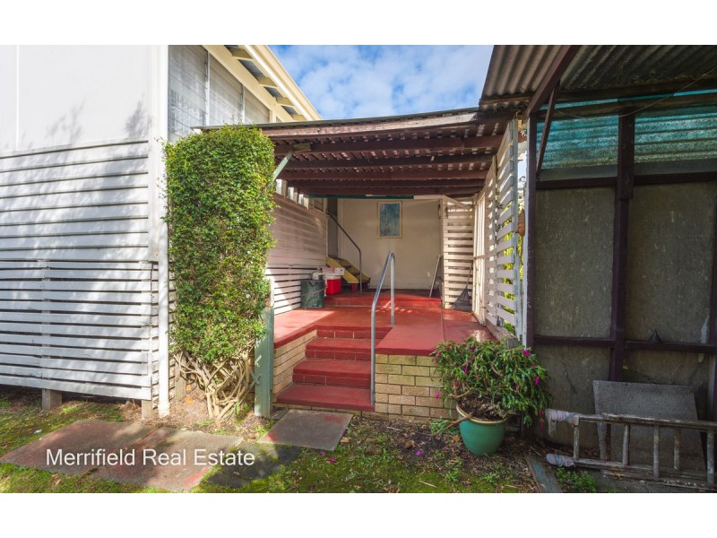 17 Angus Street, Mount Melville WA 6330