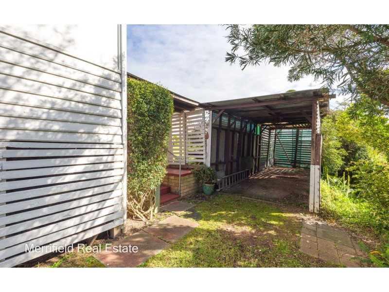 17 Angus Street, Mount Melville WA 6330