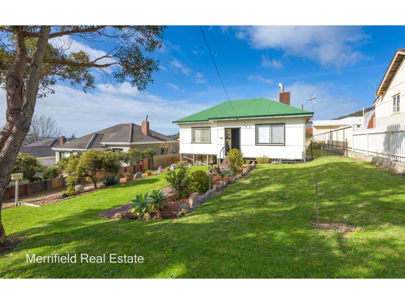 14 Angus Street, Mount Melville WA 6330