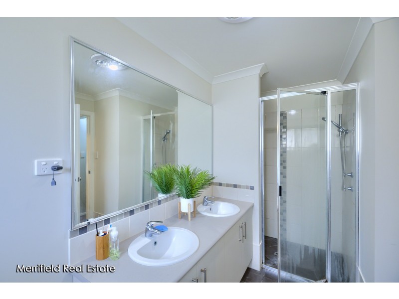 16 McNeal Loop, Mckail WA 6330