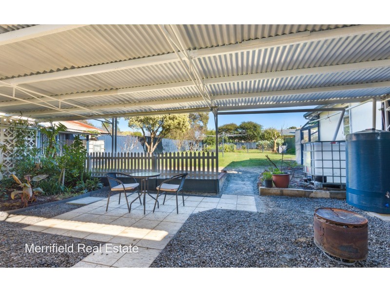 401 Albany Highway, Orana WA 6330