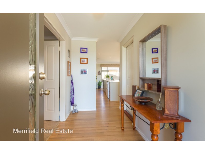 9 Grevillea Way, Yakamia WA 6330