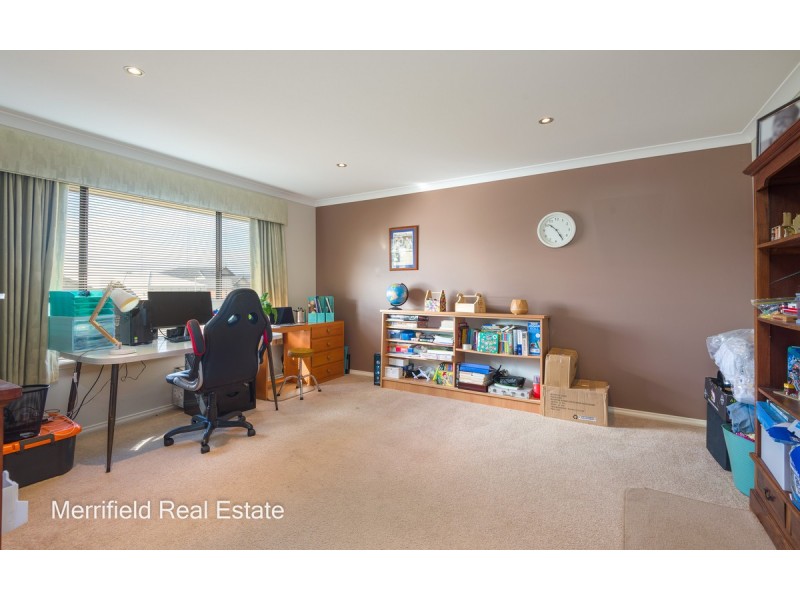 9 Grevillea Way, Yakamia WA 6330