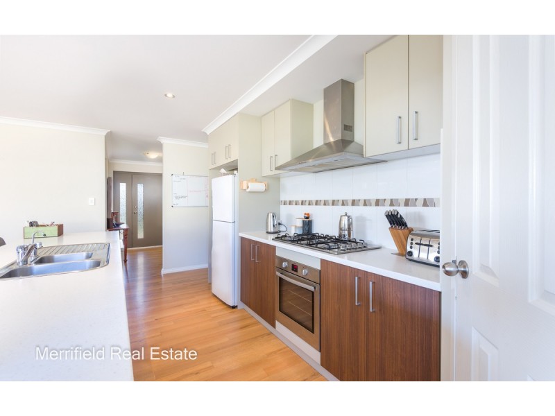 9 Grevillea Way, Yakamia WA 6330