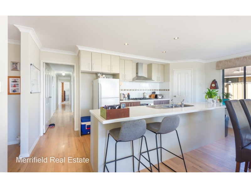 9 Grevillea Way, Yakamia WA 6330