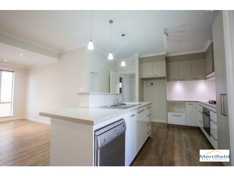 2/12 George Street, Yakamia WA 6330