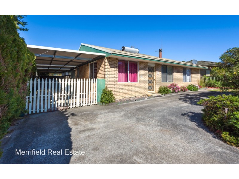 5 Lorenzo Way, Orana WA 6330