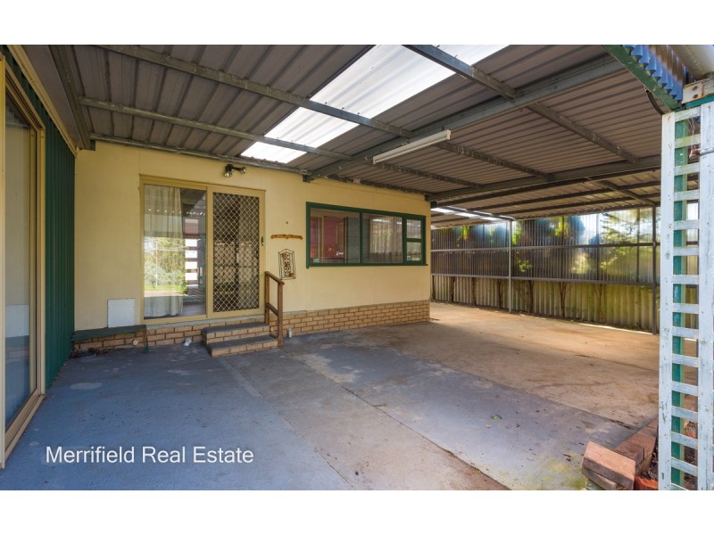 5 Lorenzo Way, Orana WA 6330