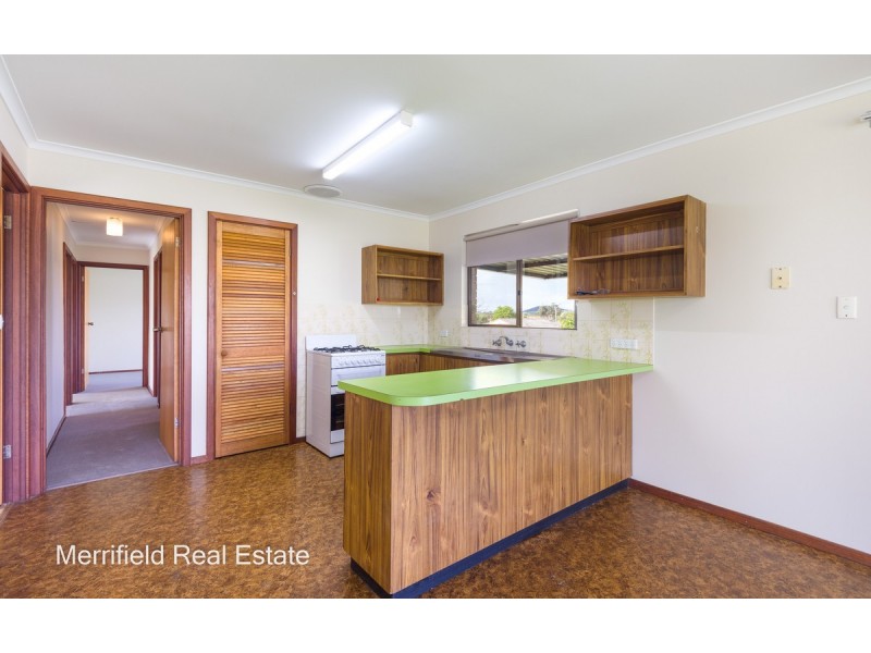 35 Sherwood Drive, Mckail WA 6330