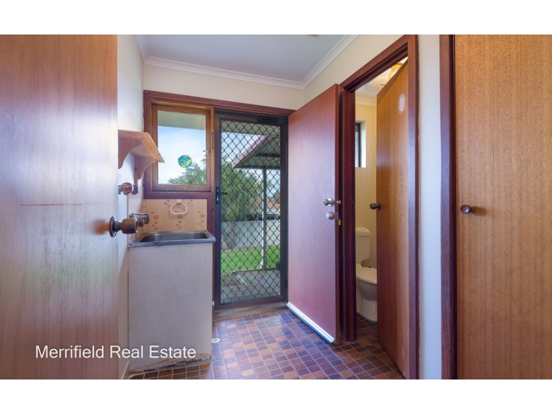 35 Sherwood Drive, Mckail WA 6330