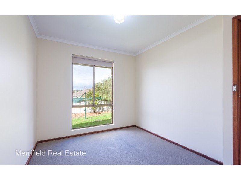 35 Sherwood Drive, Mckail WA 6330