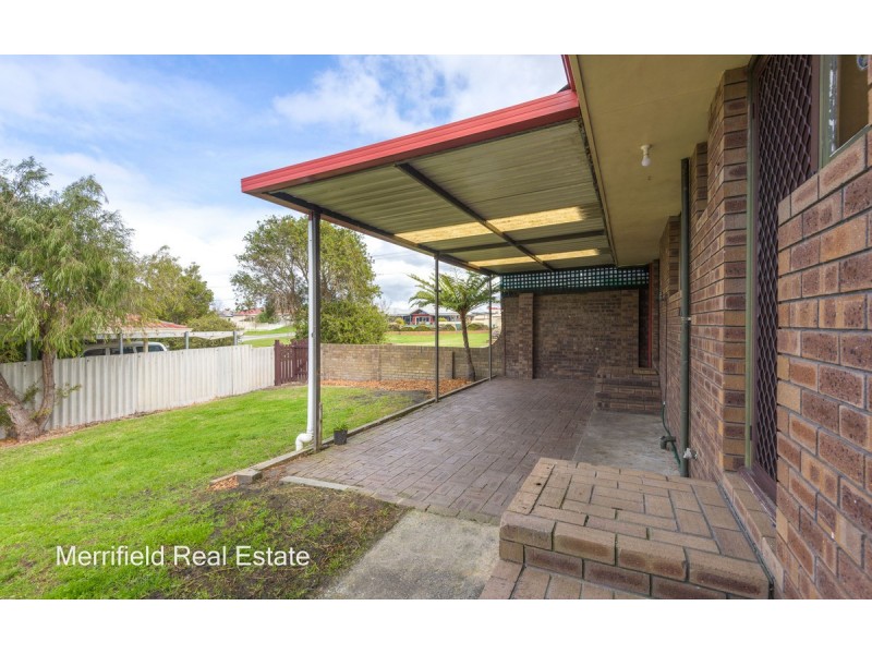 35 Sherwood Drive, Mckail WA 6330