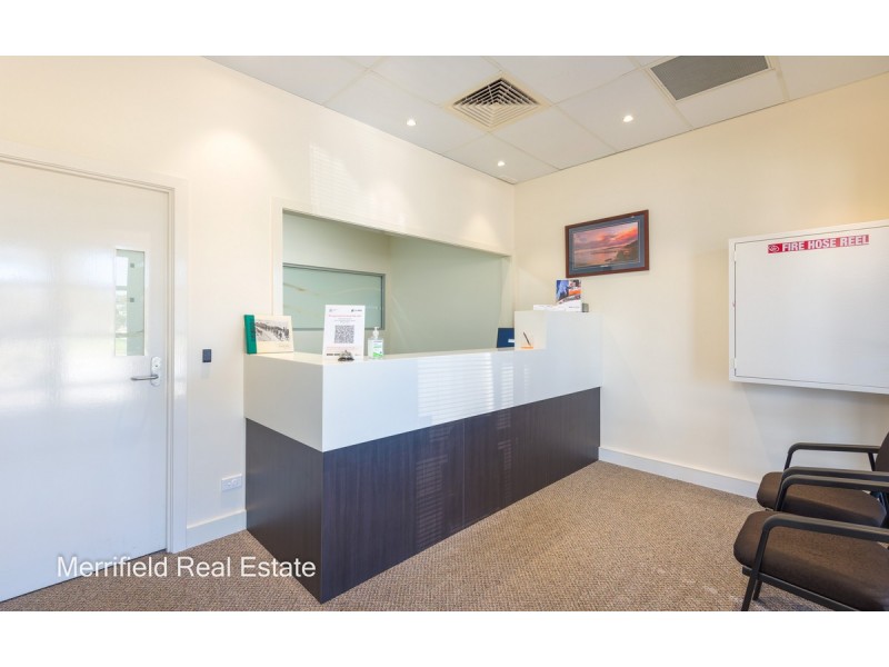 3/2 Barnesby Drive, Yakamia WA 6330