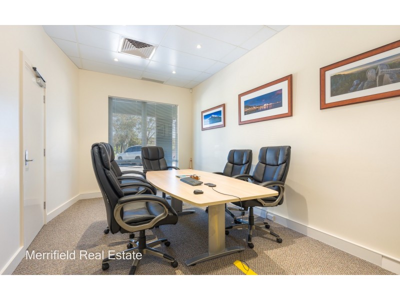 3/2 Barnesby Drive, Yakamia WA 6330