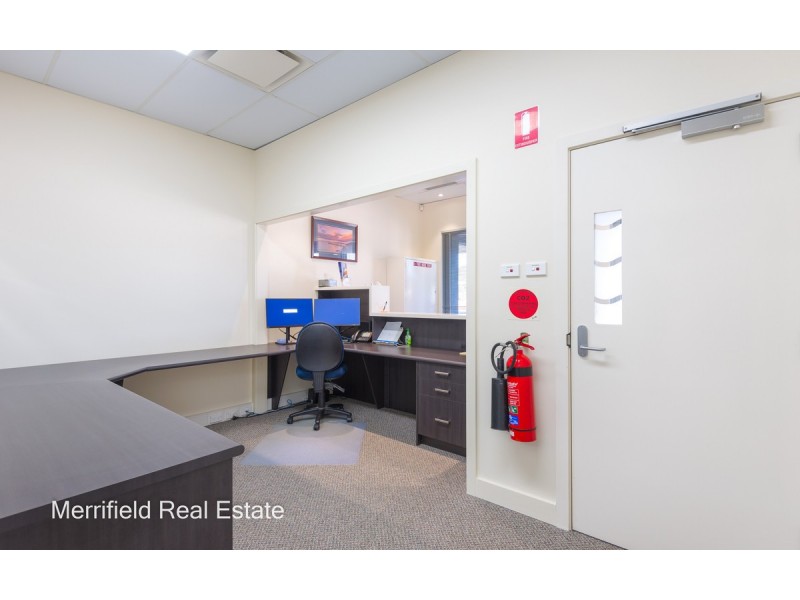 3/2 Barnesby Drive, Yakamia WA 6330