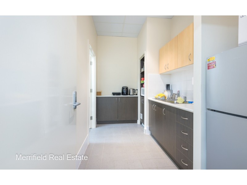 3/2 Barnesby Drive, Yakamia WA 6330