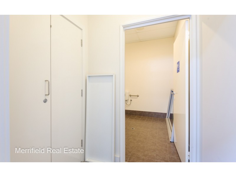 3/2 Barnesby Drive, Yakamia WA 6330