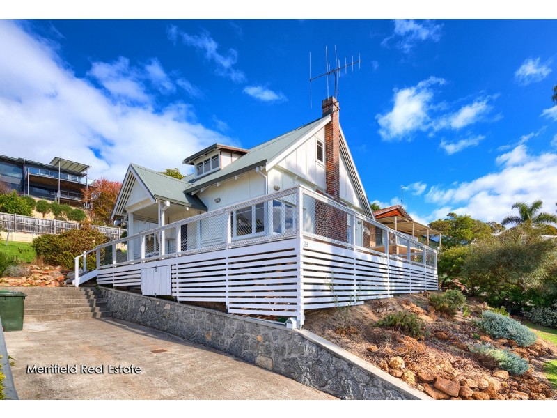 23 Wylie Crescent, Middleton Beach WA 6330