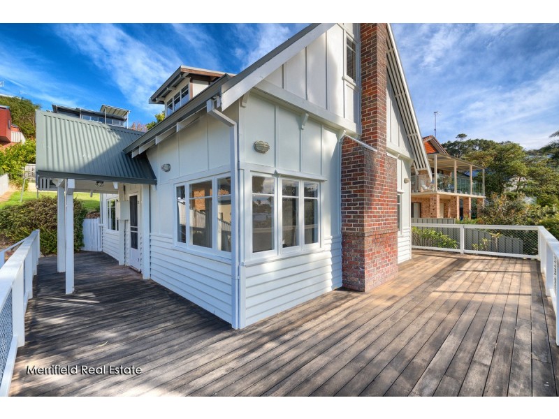 23 Wylie Crescent, Middleton Beach WA 6330