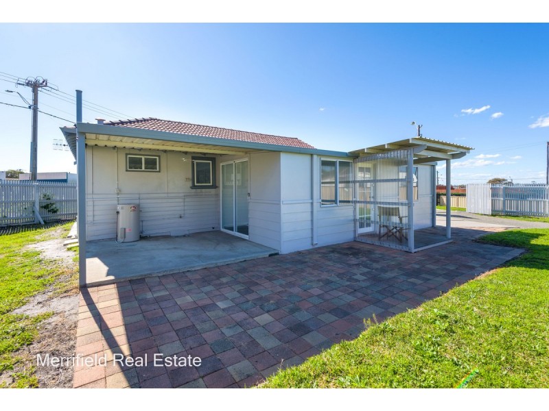 23 South Coast Highway, Lockyer WA 6330
