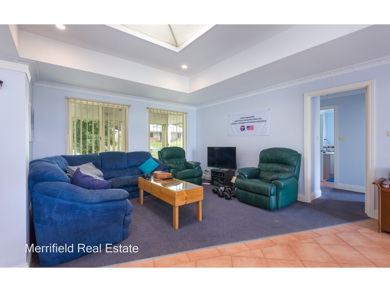 2 Rycraft Drive, Spencer Park WA 6330