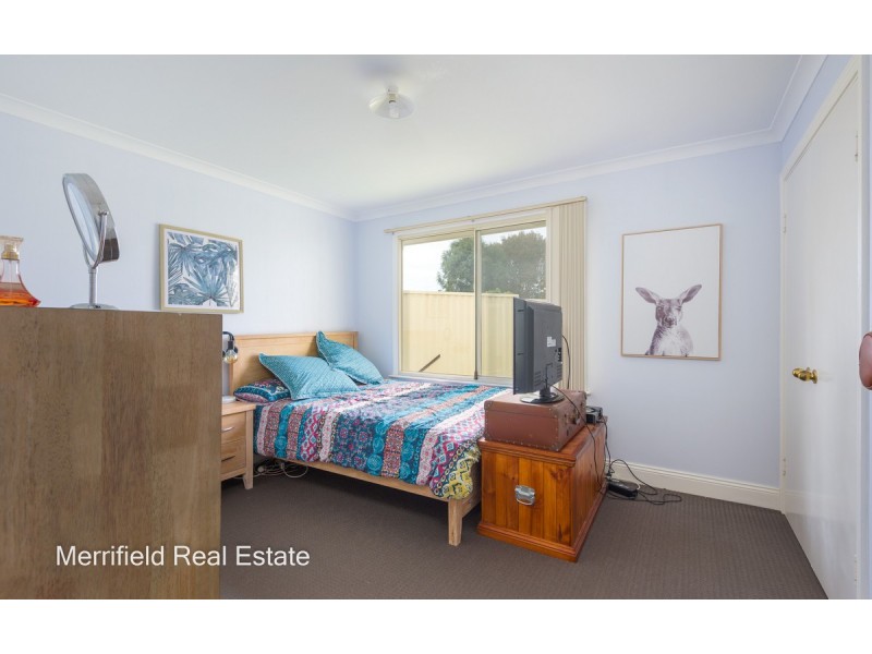 2 Rycraft Drive, Spencer Park WA 6330